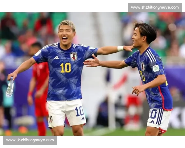 铃木彩艳：顶级联赛逐梦，婚姻计划暂搁置